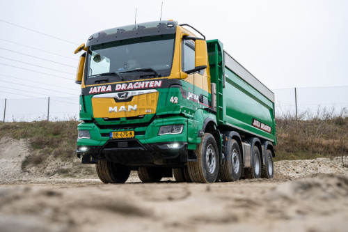 MAN TGS 43.440 8x4 - 02
